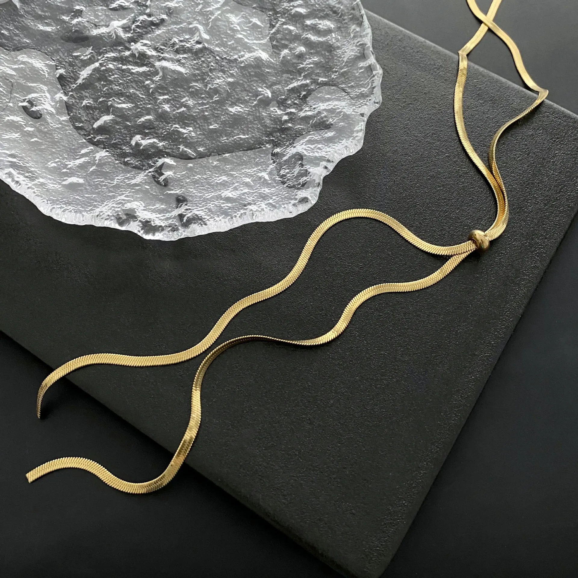 Snake Sweater Necklace 4